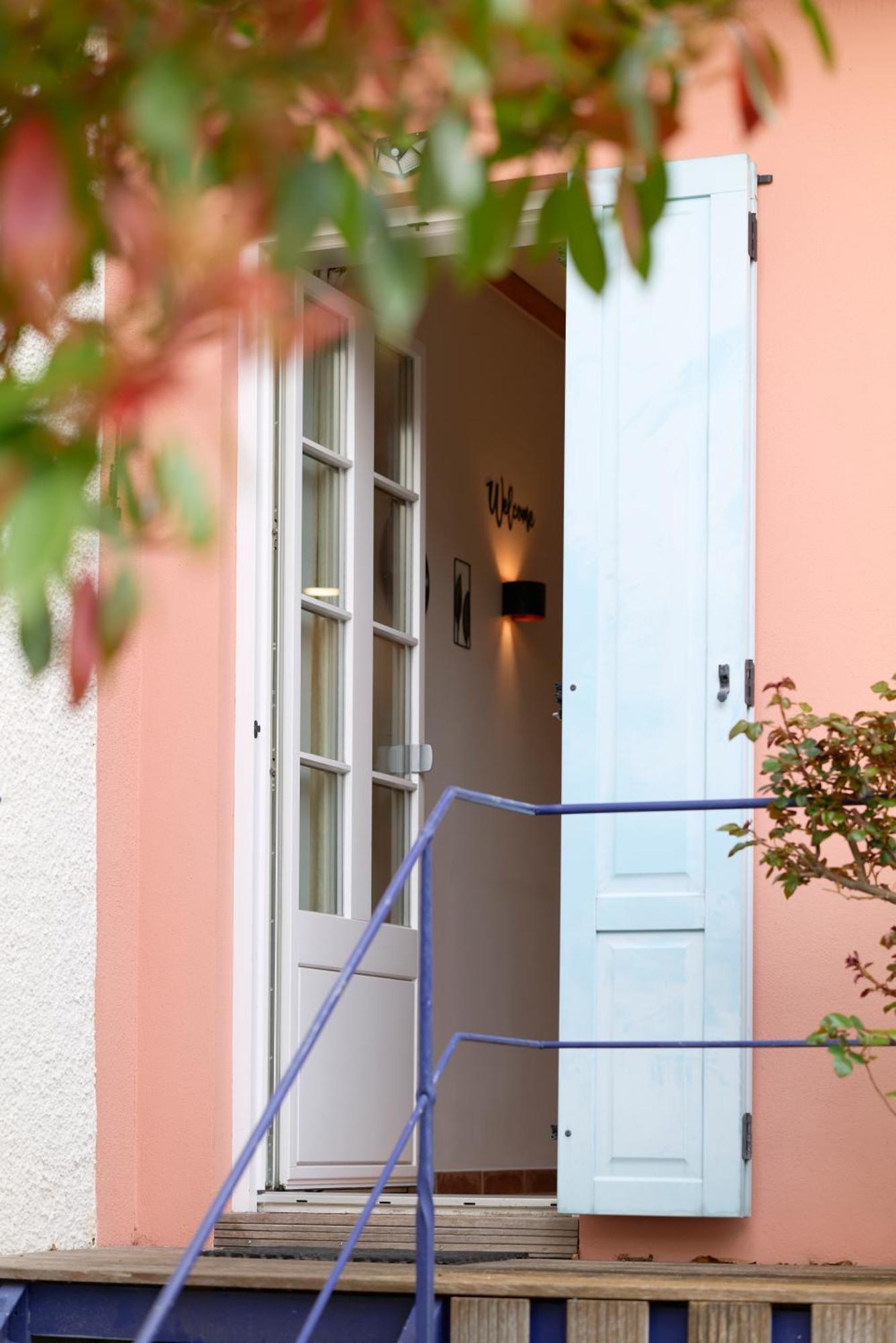 Stilvolle Gartenterrassenwohnung Mitten In Bregenz Exterior foto